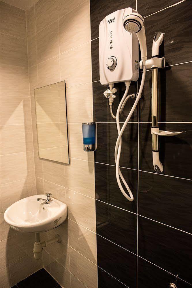 De Jaya Hotel Petaling Jaya Buitenkant foto