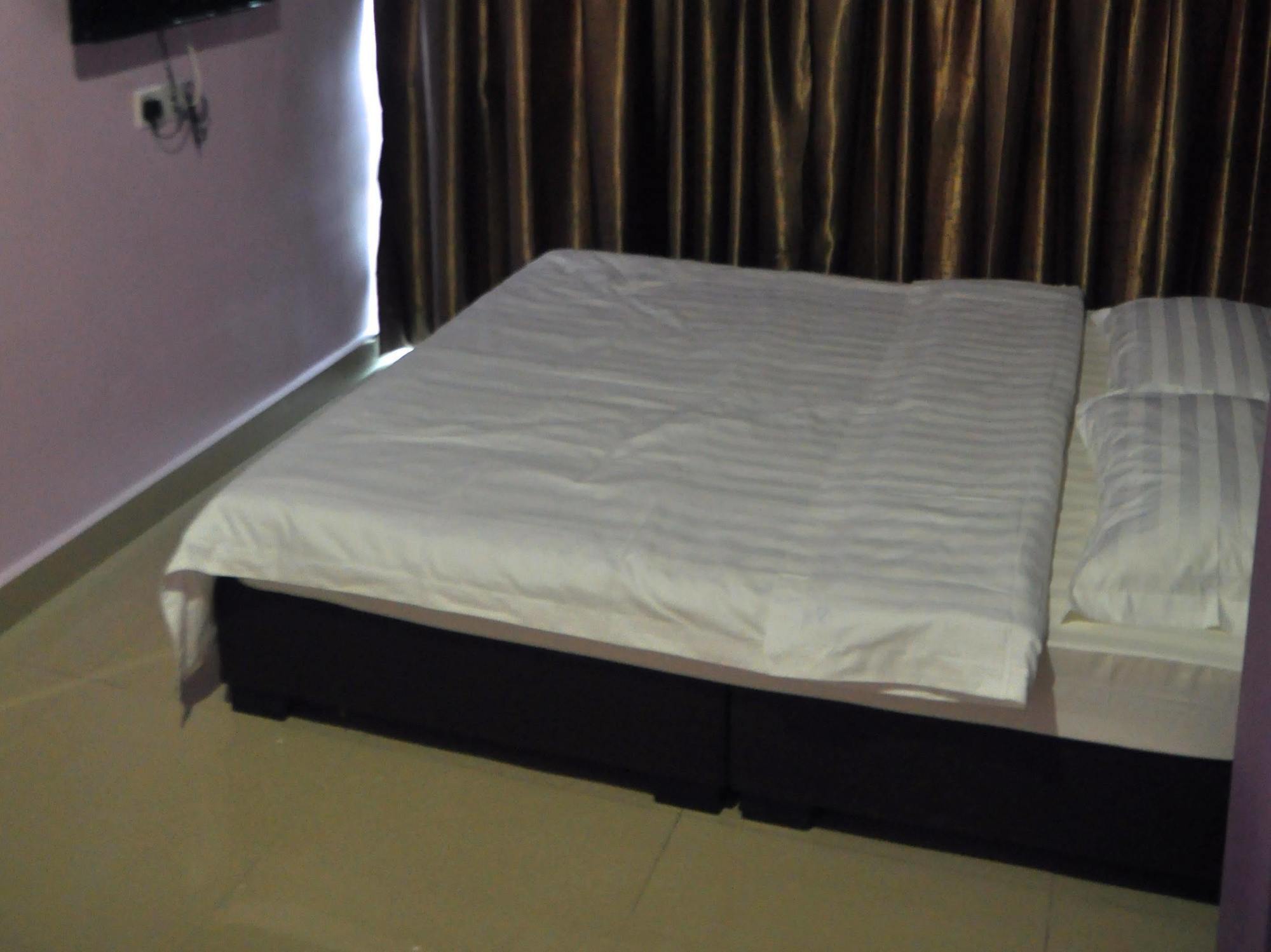 De Jaya Hotel Petaling Jaya Buitenkant foto